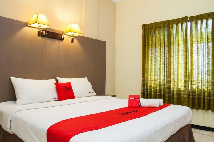 Menginap di Jantung Kota Cilacap dengan RedDoorz yang Nyaman